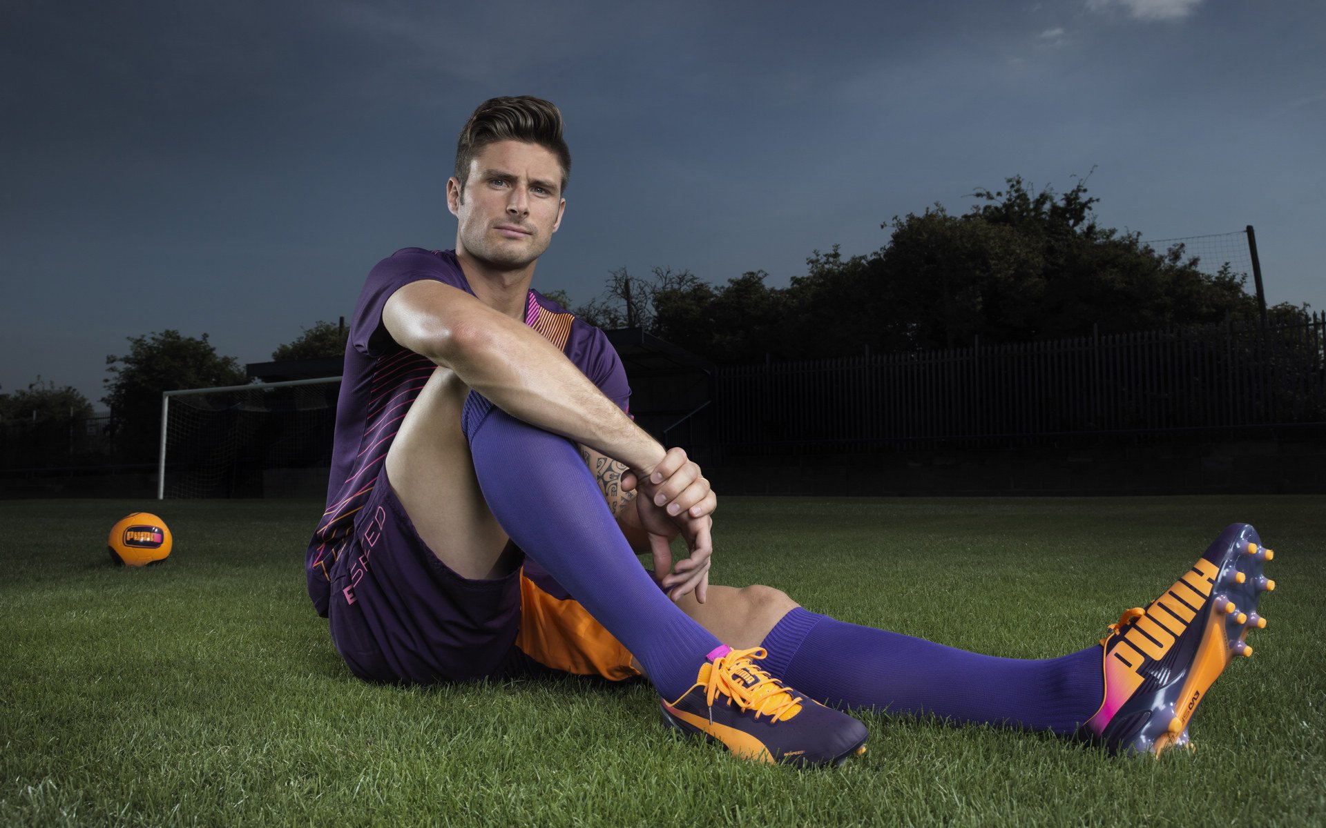 突尼斯人贾瓦迪挑战强手游出新高,突尼斯之夜 百度百科